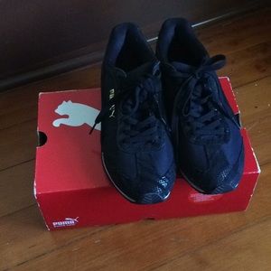 Morning Commute Pumas📦🏷⬇️